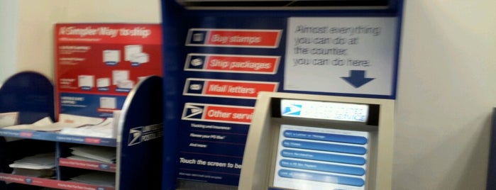 US Post Office is one of Locais curtidos por Eve.