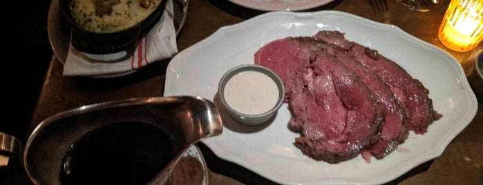 4 Charles Prime Rib is one of The 11 Best Places for Creamed Spinach in the West Village, New York.