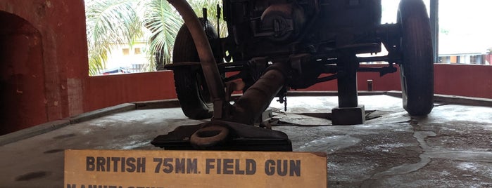 Ghana Armed Forces Museum is one of Lugares de interés.