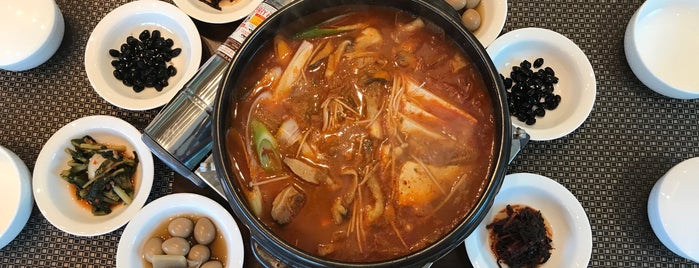 청평 마이다스 리조트 is one of David 님이 좋아한 장소.