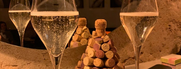 Sparkling Wine Gallery is one of Odessa bar.