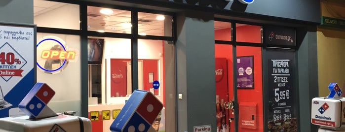 Domino's Pizza is one of สถานที่ที่ Nancy ถูกใจ.