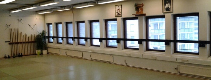 Kobushikai dojo is one of Oliver'in Beğendiği Mekanlar.