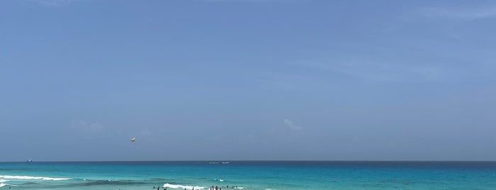 Playa Paradisus is one of Cancún.