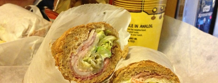 Potbelly Sandwich Shop is one of NYC Food.