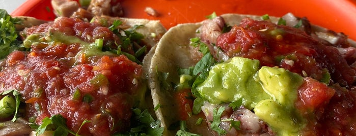 Tacos El Urge is one of CALLEJEROS.