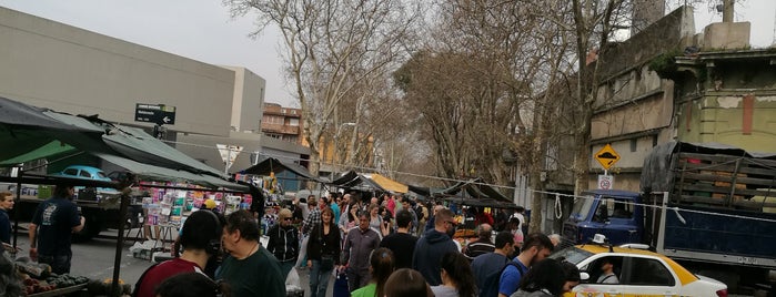 Feria Calle Salto is one of Tempat yang Disukai Ela.