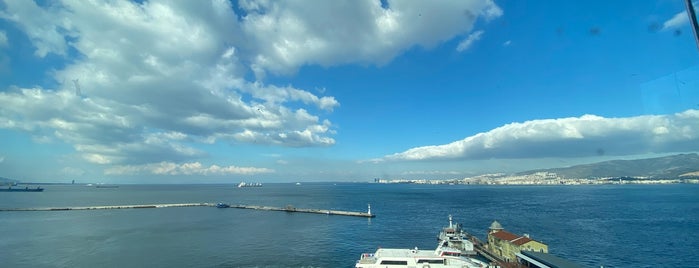 Pasaport Pier Otel is one of İzmir.
