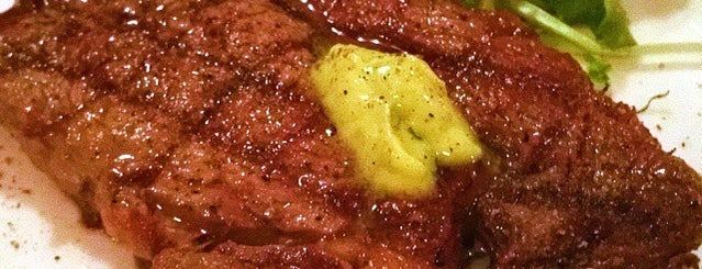 La Brasa Steakhouse is one of Locais curtidos por Jordan.