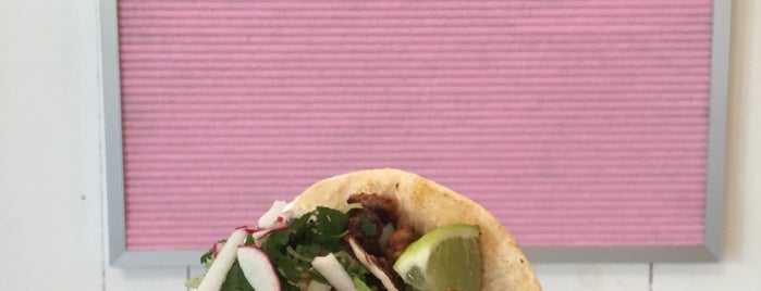Taco Edition is one of Alexandraさんのお気に入りスポット.