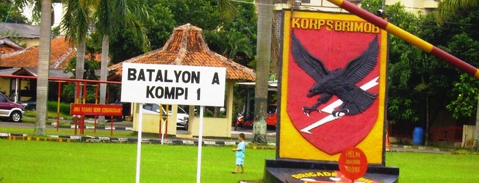 Komplek POLRI-BRIMOB. Kedaung. Pamulang is one of Kedaung, Pamulang. Tangerang Selatan.