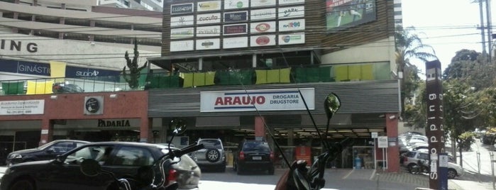 Drogaria Araujo is one of Bruno : понравившиеся места.