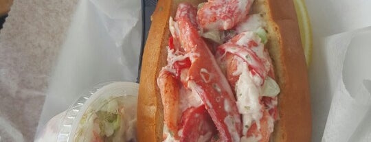 D.J.'s Clam Shack is one of Fanychachiさんのお気に入りスポット.