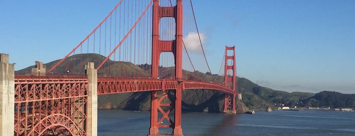 Golden Gate Overlook is one of San Fran To-dos.