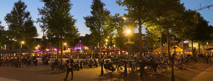 Purmerend is one of Lugares favoritos de Bernard.