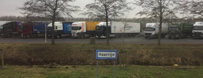 Verzorgingsplaats Haarrijn is one of Langs de weg.