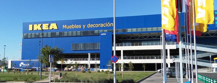 IKEA is one of Lieux qui ont plu à Pedro.