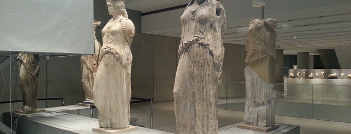 Acropolis Museum is one of Un flot de souvenirs.