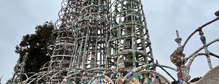 Watts Towers of Simon Rodia State Historic Park is one of Good to know....