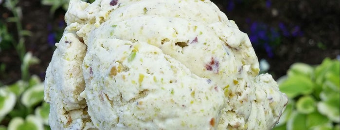 Mount Desert Island Ice Cream is one of Gespeicherte Orte von Gabriel’s.