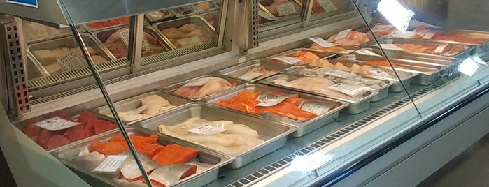 Caudle's Catch Seafood is one of Waterloo.