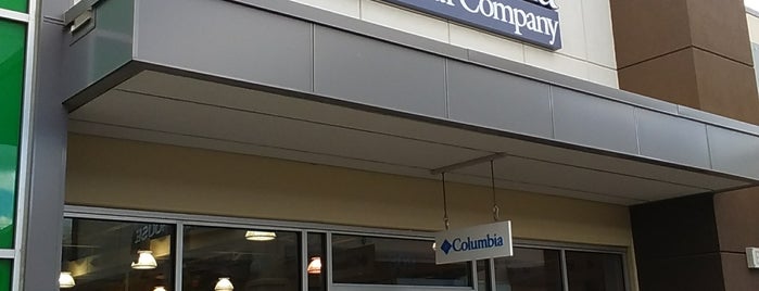 Columbia Sportswear Company is one of Locais curtidos por Joe.