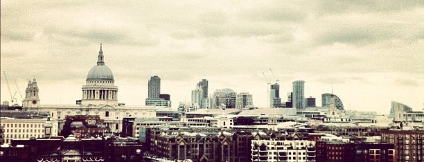 Tate Modern Restaurant is one of London Life.