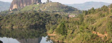 Piedra del Peñol is one of Sitios Turísticos de Colombia.