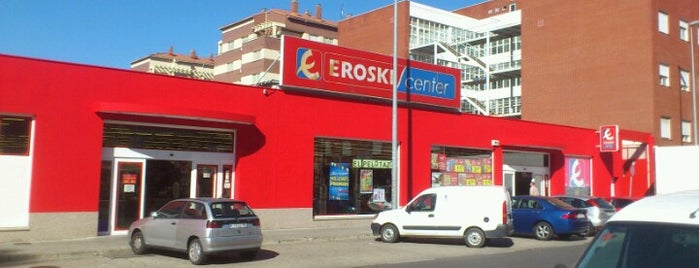 Eroski is one of Tiendas.