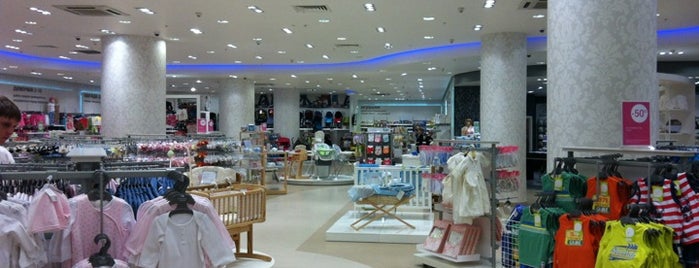 Mothercare is one of Anna 님이 좋아한 장소.