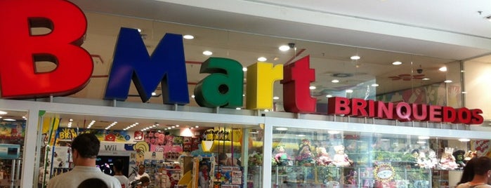 BMart is one of Alberto J Sさんのお気に入りスポット.