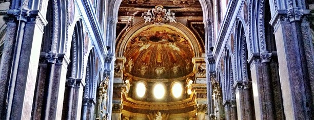 Duomo di Napoli is one of Nápoles y Costa Amalfitana.