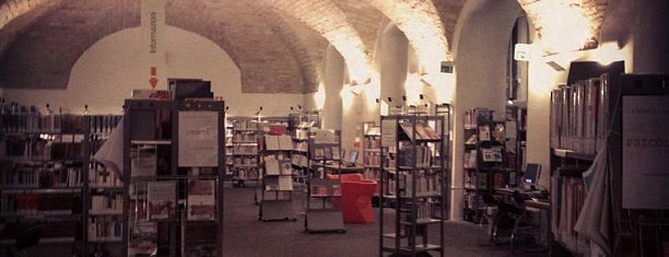 Biblioteca San Giovanni is one of Pesaro Cult - #4sqcities.