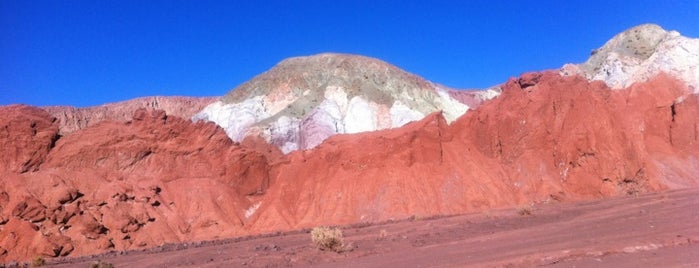 Valle Arcoiris is one of San Pedro de Atacama.