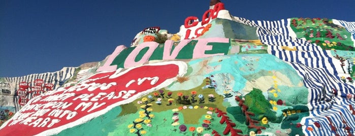 Salvation Mountain is one of California 2013.