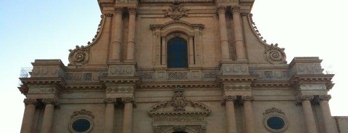 Piazza Santissima Annunziata is one of ariel.