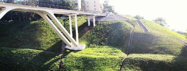 Мост над оврагом is one of Lugares favoritos de Flore.