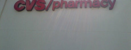 CVS pharmacy is one of Farmácias.