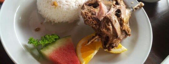 Bebek Bengil (Dirty Duck Diner) is one of Bali Getaway.