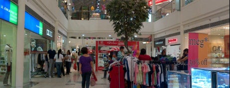 Robinsons Galleria is one of Travel Time :).