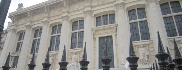 Palais de Justice de Paris is one of  Paris Sightseeing .