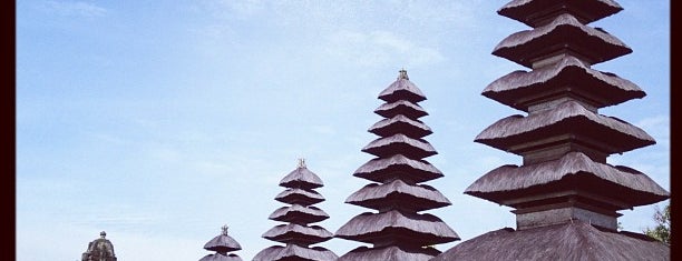 Pura Taman Ayun is one of Beautiful places to do an engagement photo in Bali.