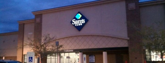 Sam's Club is one of Brianさんのお気に入りスポット.