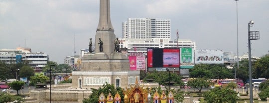 Monumento alla Vittoria is one of Guide to the best spots in Bangkok.|ท่องเที่ยว กทม.
