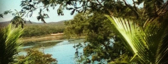 barragem bico da pedra is one of jéeh.