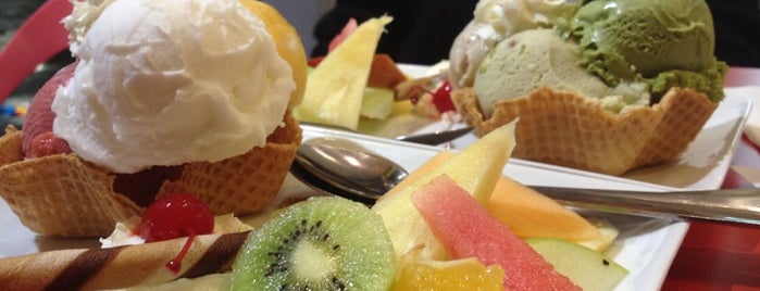 LNC Dessert House is one of BoyJupiterさんのお気に入りスポット.
