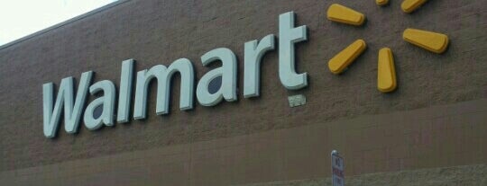 Walmart Supercenter is one of Wendy'in Beğendiği Mekanlar.