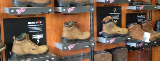 Redwing Shoes is one of DC shops.