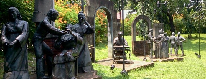 Rizal Park is one of Lieux qui ont plu à Shank.