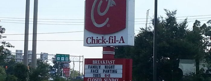 Chick-fil-A is one of Kevin : понравившиеся места.